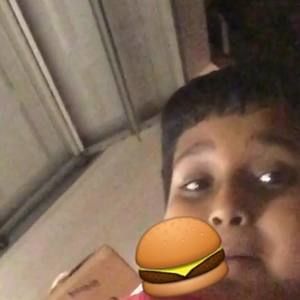 Meet your Posher, Arya